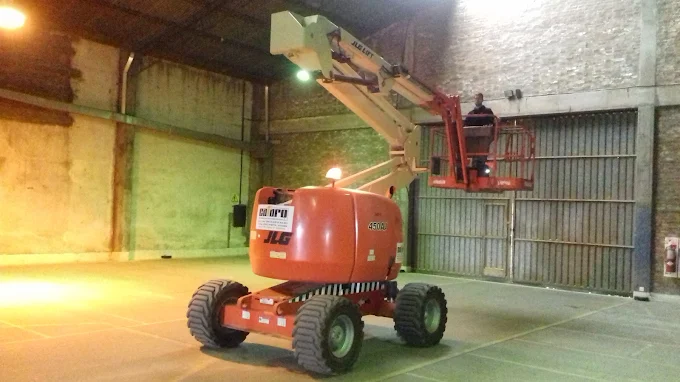 Servicio de guarda con equipo elevador